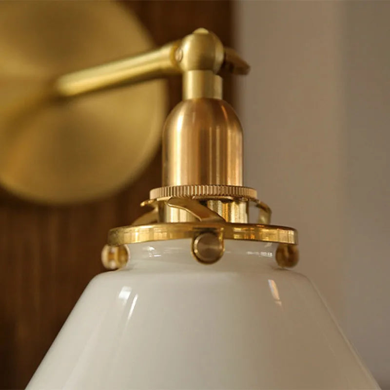 Retro Nordic simple bathroom bathroom painting glass mirror headlight Japanese bed yellow bronze wall lamp